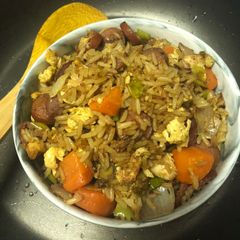A picture of Stir fried rice.