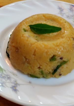 A picture of South Indian upma.