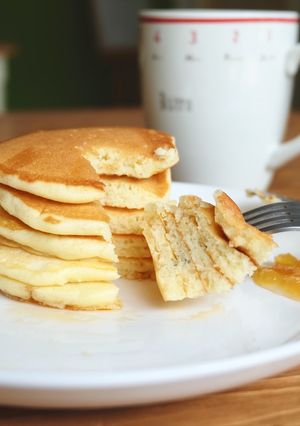 A picture of Perfect Fluffy Pancakes.
