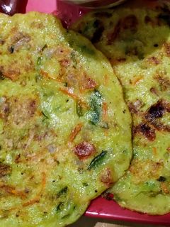 बेसन चीला (Besan cheela recipe in hindi) रेसिपी मुख्य फोटो