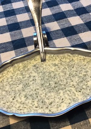 Une photo de Sauce crème au beurre et anis etoilé