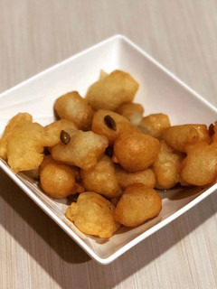 A picture of Sweet dumplings (Kaimati).