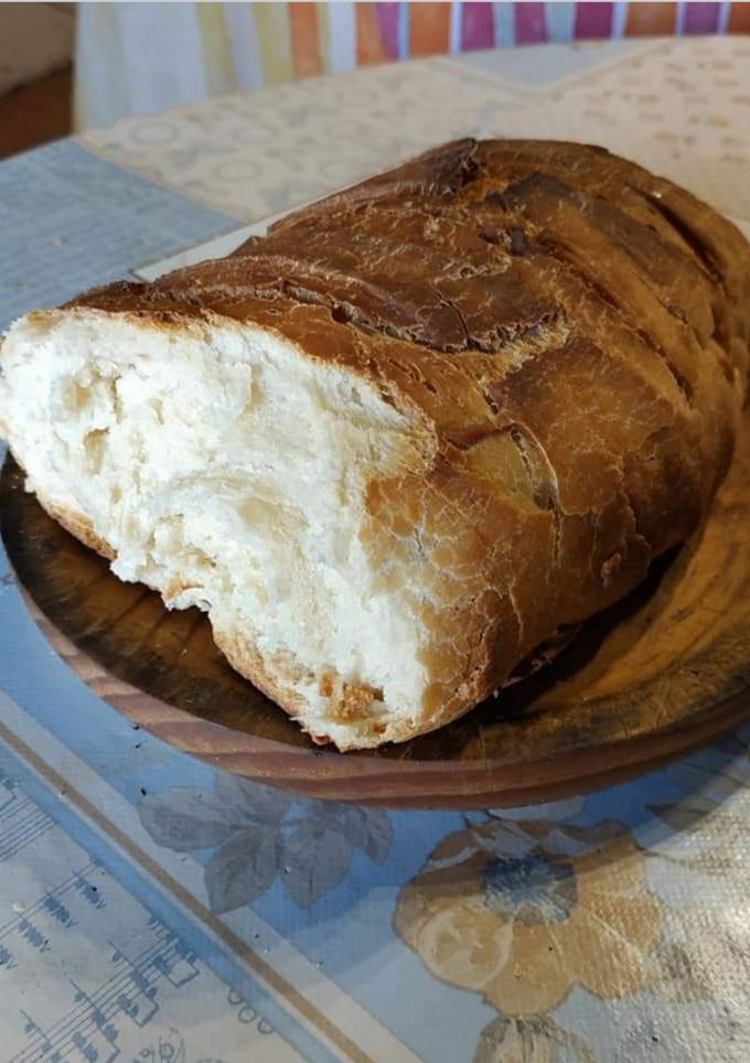 Una foto de Barra de pan en panificadora con toque final de horno
