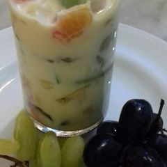 A picture of Fruits custard.