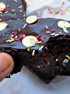 Una foto de Brownie de boniato sin mantequilla