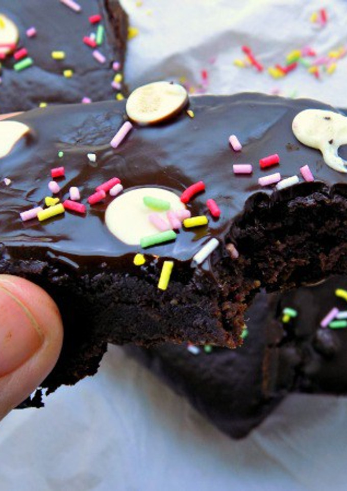 Una foto de Brownie de boniato sin mantequilla