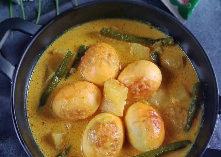 Bagaimana Bikin Opor Telur Pedas dengan Kentang&amp;Kacang Panjang, Gampang Banget