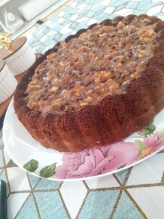 عکسی از دستور کیک کارامل گردو و شکلات 😋