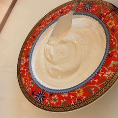 A picture of Greek yoghurt.
