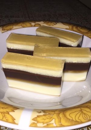 Foto resep Pudding lapis surabaya