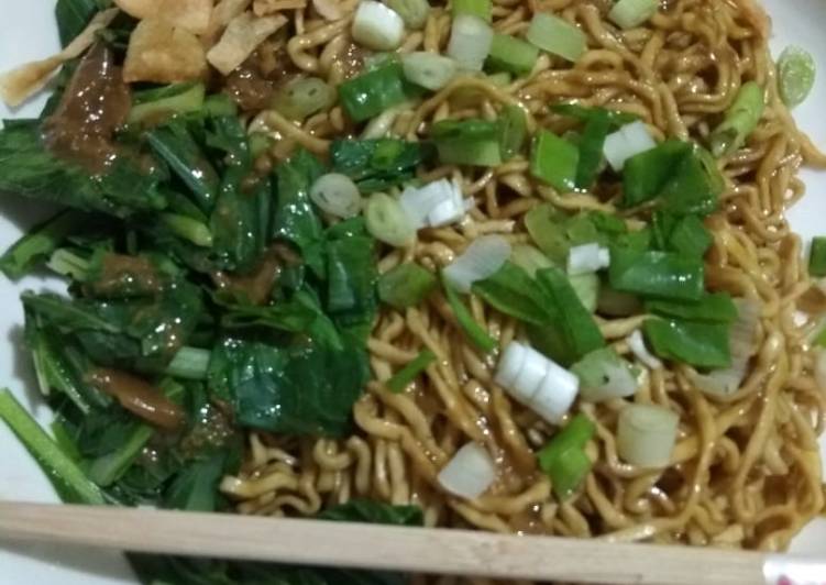Bagaimana Menyiapkan Mie ayam, Lezat