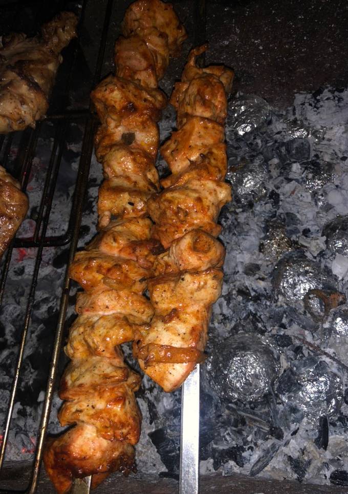 Курячий шашлик