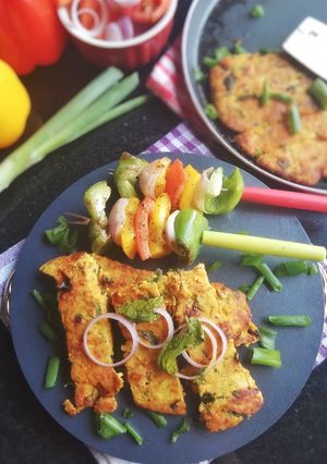 A picture of Chicken Tabei Kabab.