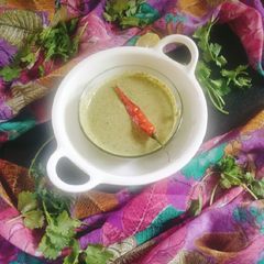 A picture of Vrat wali coriander Dahi chutney (yogurt dip) 😋😋.