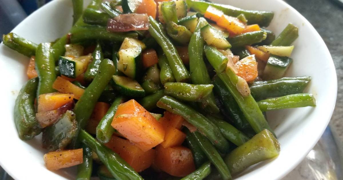Crunchy vegetables Recipe by Maggie Karis Cookpad