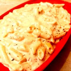A picture of Jhat pat Alferado Pasta.