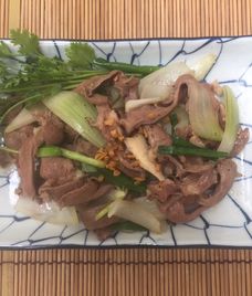 tim heo xào hành tây