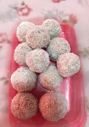 Una foto de Trufas de banana 🍌y avena!