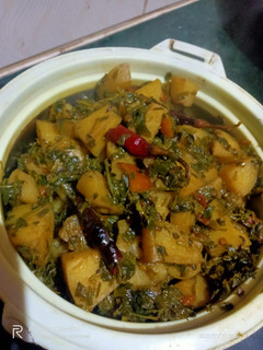 मेथी आलू सब्ज़ी(Methi aloo ki sabzi recipe in Hindi) रेसिपी मुख्य फोटो