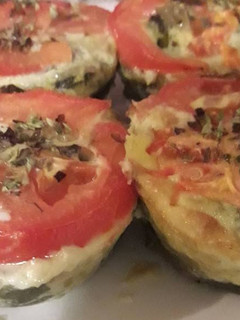 Una foto de Muffins de acelga a la napolitana