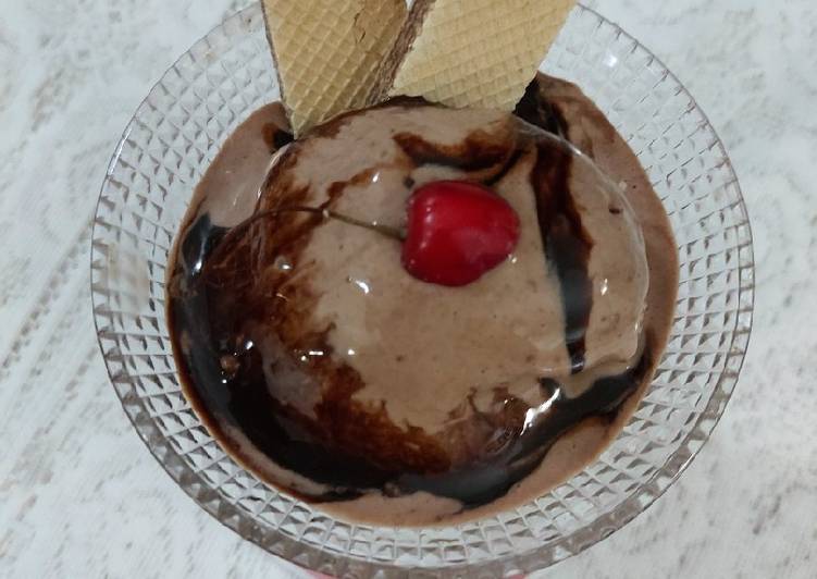 Recipe of Award-winning Chocolate ice cream