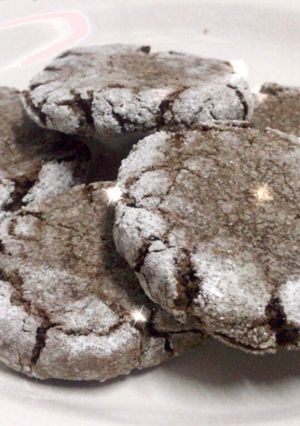 Una foto de Galletitas de chocolate crackeleadas