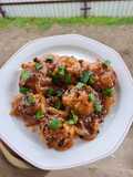 Biluțe Crocante de Varză în Sos Dulce (Indian Manchurian)