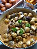 Chili butter clams