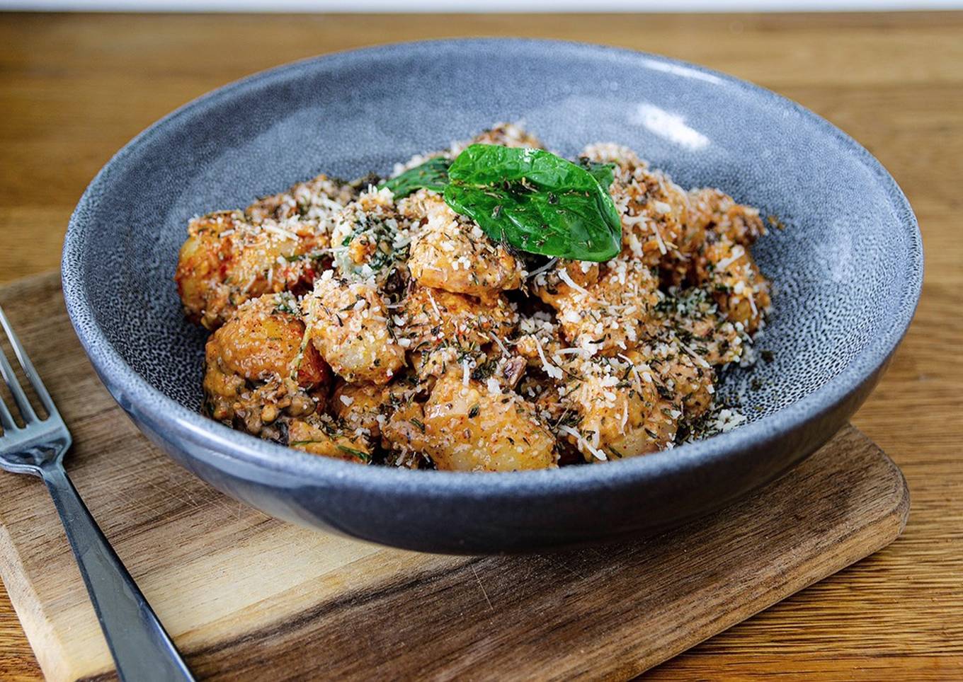 Gnocchi with vegan cheese & mixed nuts