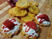 Una foto de patacones relleno