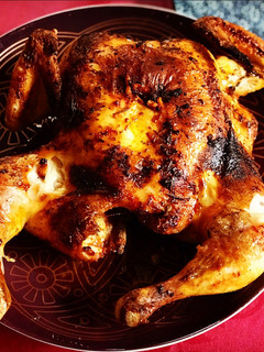Una foto de Pollo asado al horno en rejilla 😍😍