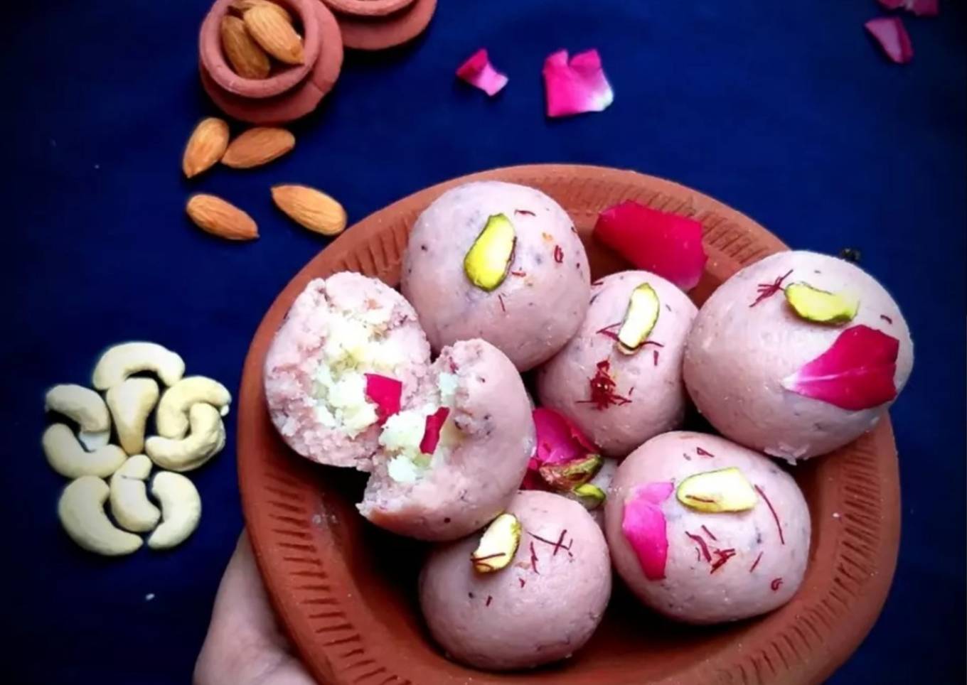 Recipe of Any-night-of-the-week Paneer surprise laddu