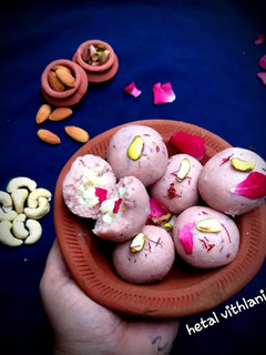 A picture of Paneer surprise laddu.
