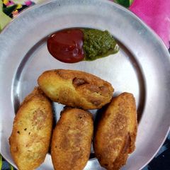 A picture of Bread Roll.