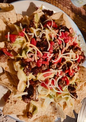 A picture of Delicious Nachos!.