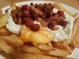Huevos rotos con panceta