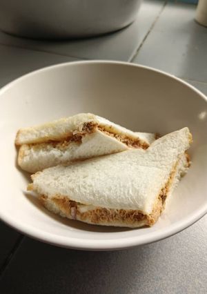 Gambar Sandwich Sardin