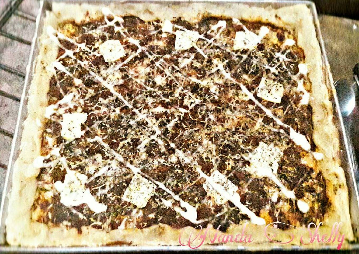 Pizza Beef Tuna Mayo