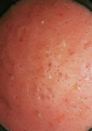 Una foto de Salsita picante para empanadas