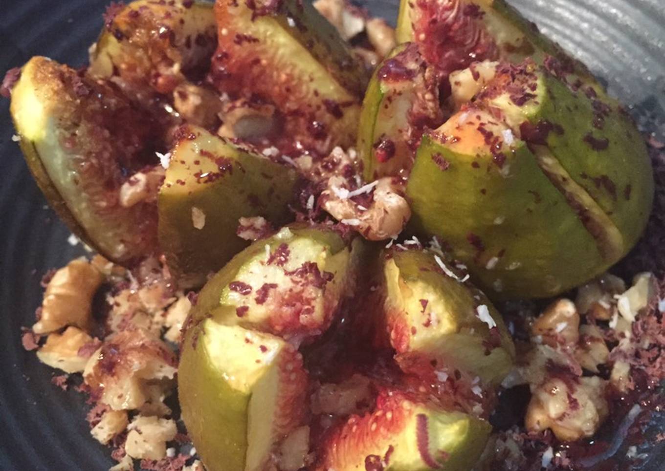 Figues rôties miel et noix