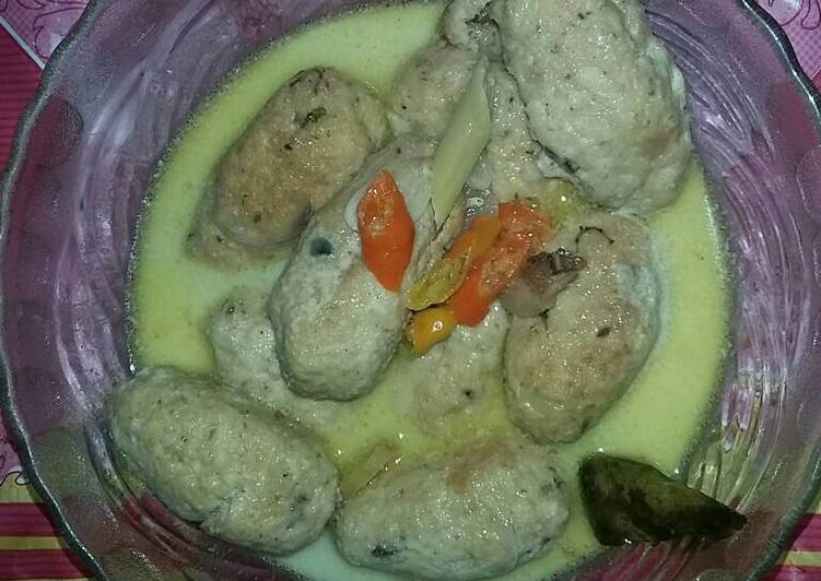 Bumbu Menyiapkan Tahu bandeng berenang santan yang Bisa Manjain Lidah