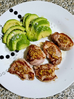 Una foto de Solomillo ibérico de cerdo a la mostaza antigua