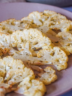 Una foto de Filetes de coliflor al horno