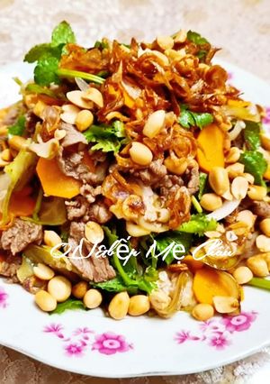 Hình của món Gỏi bò bóp thấu.