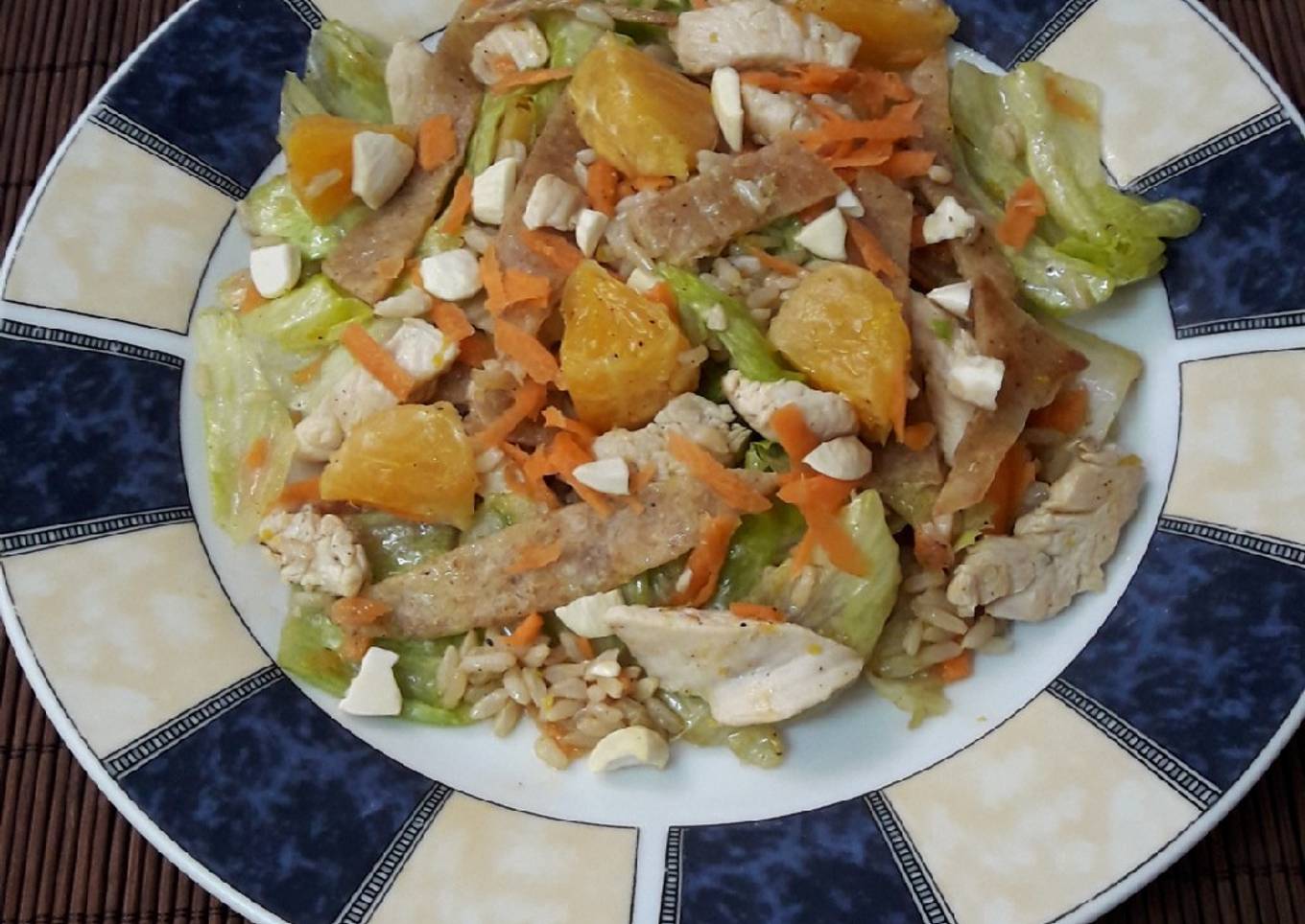 Ensalada oriental estilo vips