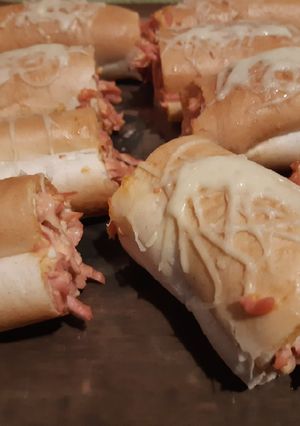 Gyors vacsora: töltött kifli recept fotója