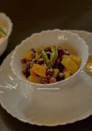 A picture of Kala Chana Ghugni.