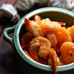 A picture of Butter Garlic Prawns.