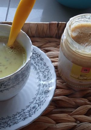Una foto de Leche dorada