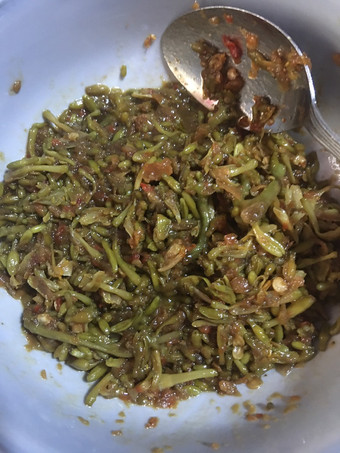 Cara Gampang Membuat Tumis Bunga Pepaya Pedas Manis, Lezat Sekali